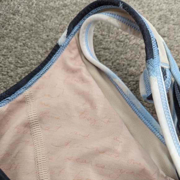 LULULEMON Strap It Like It's Hot Bra Blooming Pixie Aquamarine Multi White Sz 6 - Picture 9 of 11